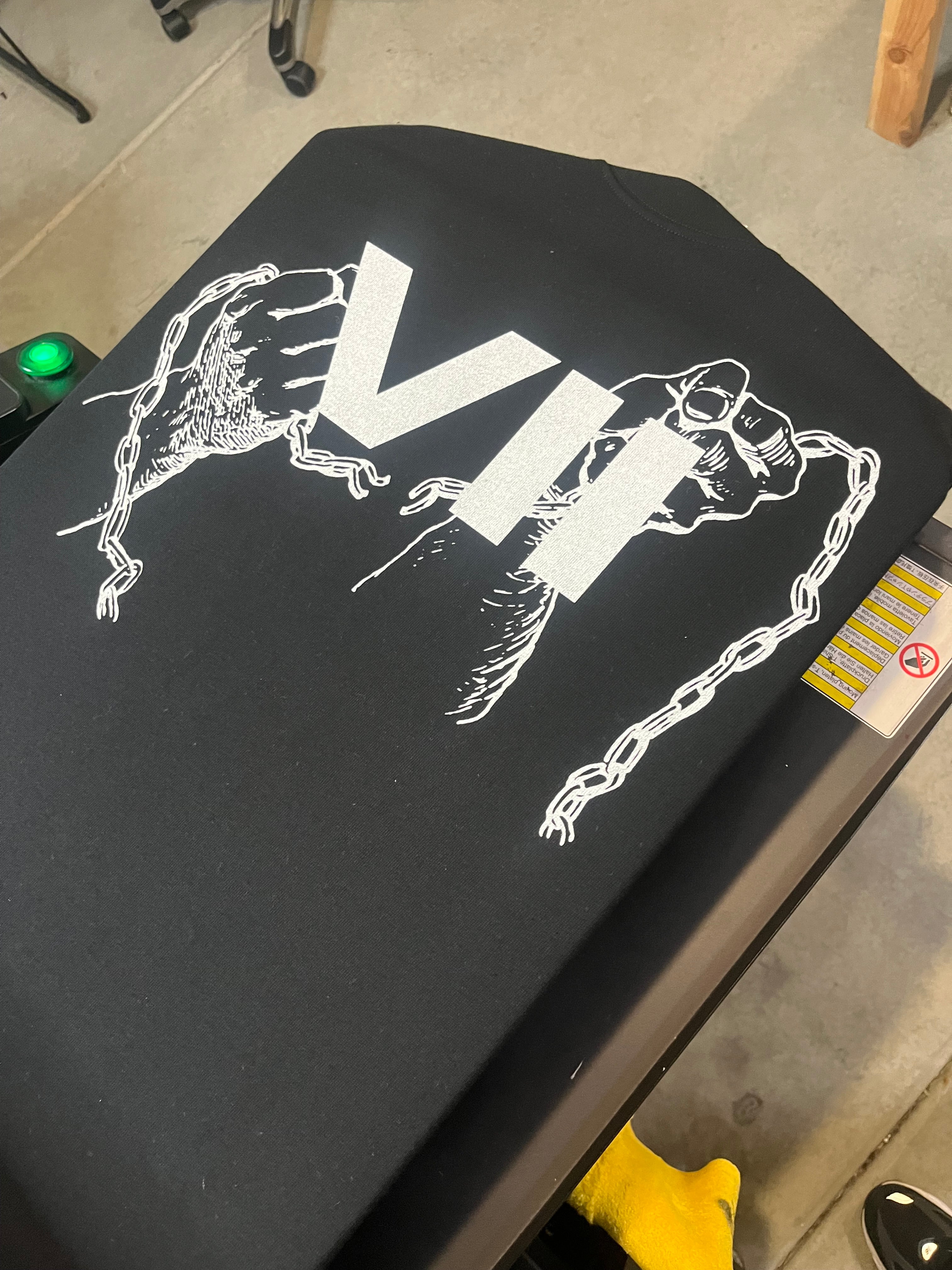 “COMPLETE DIVINE VISION” (BLACK TEE)
