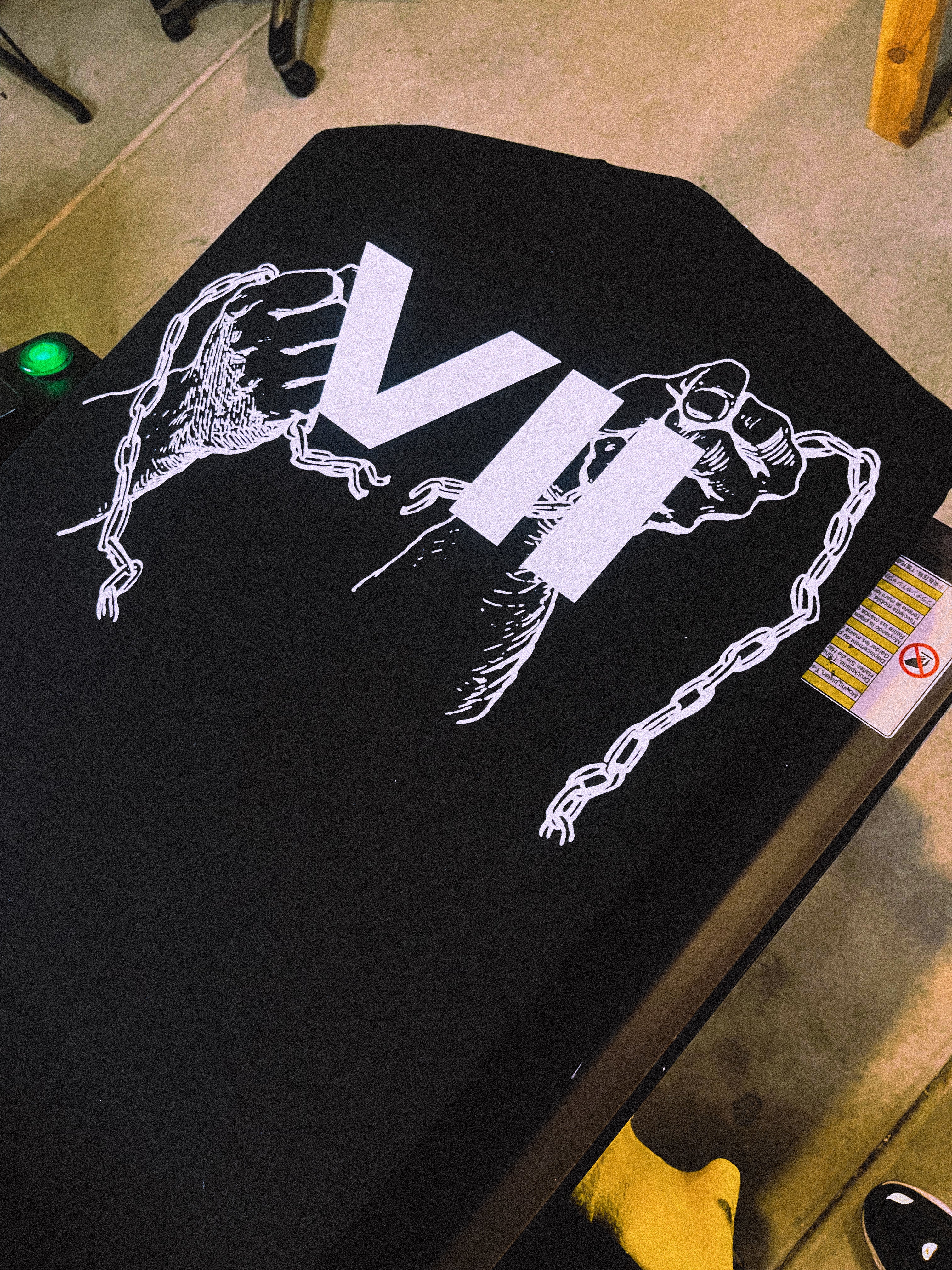 “COMPLETE DIVINE VISION” (100% COTTON, UNISEX TEE)