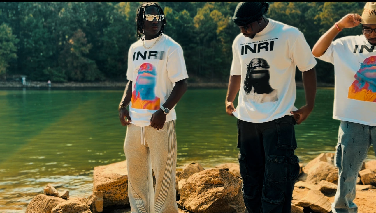 “BEHOLD THE KING OF THE JEWS” (100% COTTON, UNISEX BOLD “INRI”TEE)